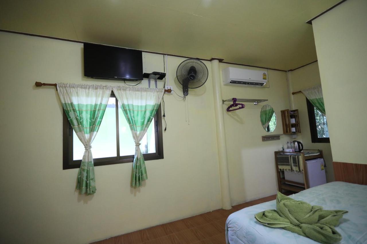 Mata Guesthouse Ko Kut Bagian luar foto