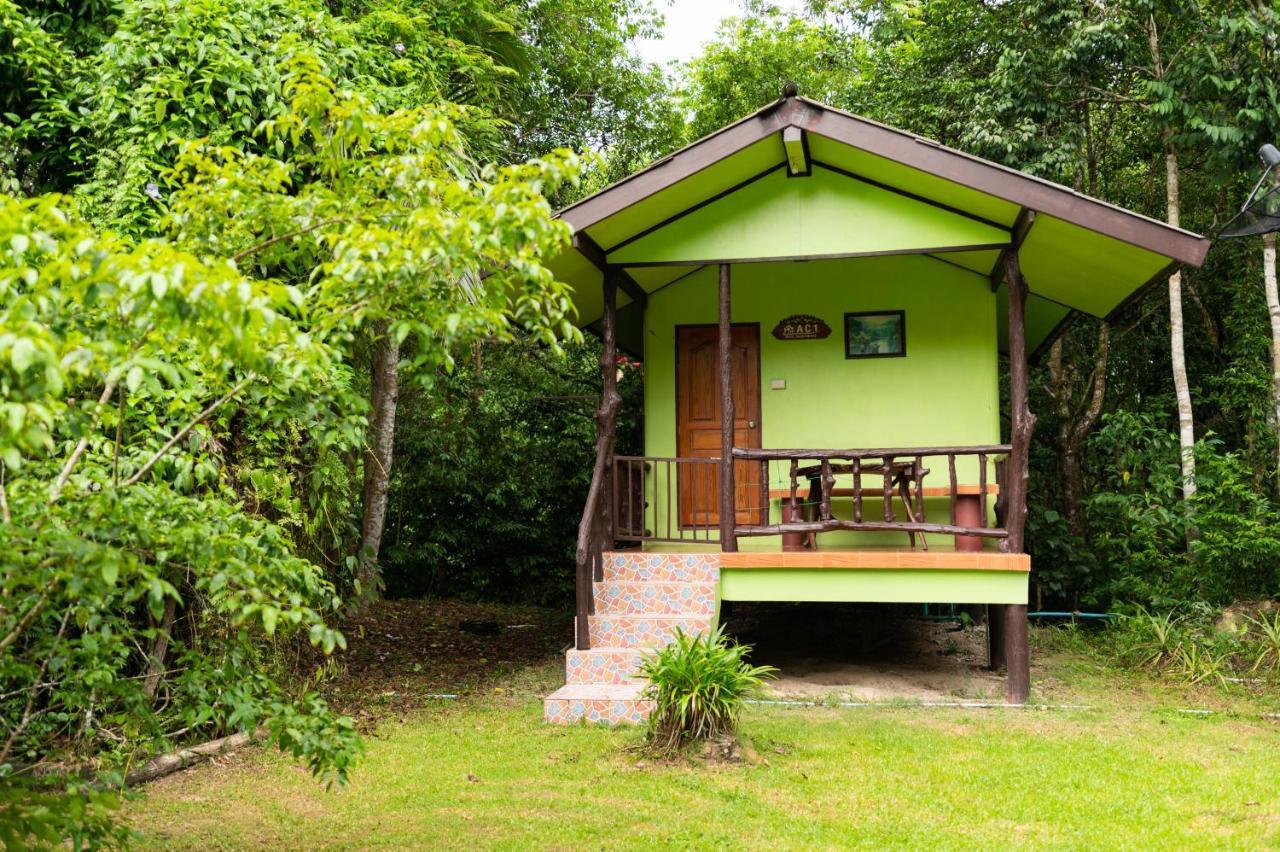 Mata Guesthouse Ko Kut Bagian luar foto